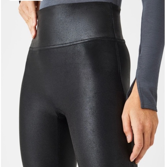 SPANX Faux Leather Leggings - Picture 3 of 5